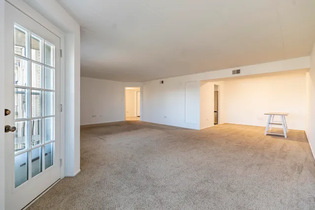 $211,999 | 8750 Harrison Avenue, Unit 211, Munster, IN 46321