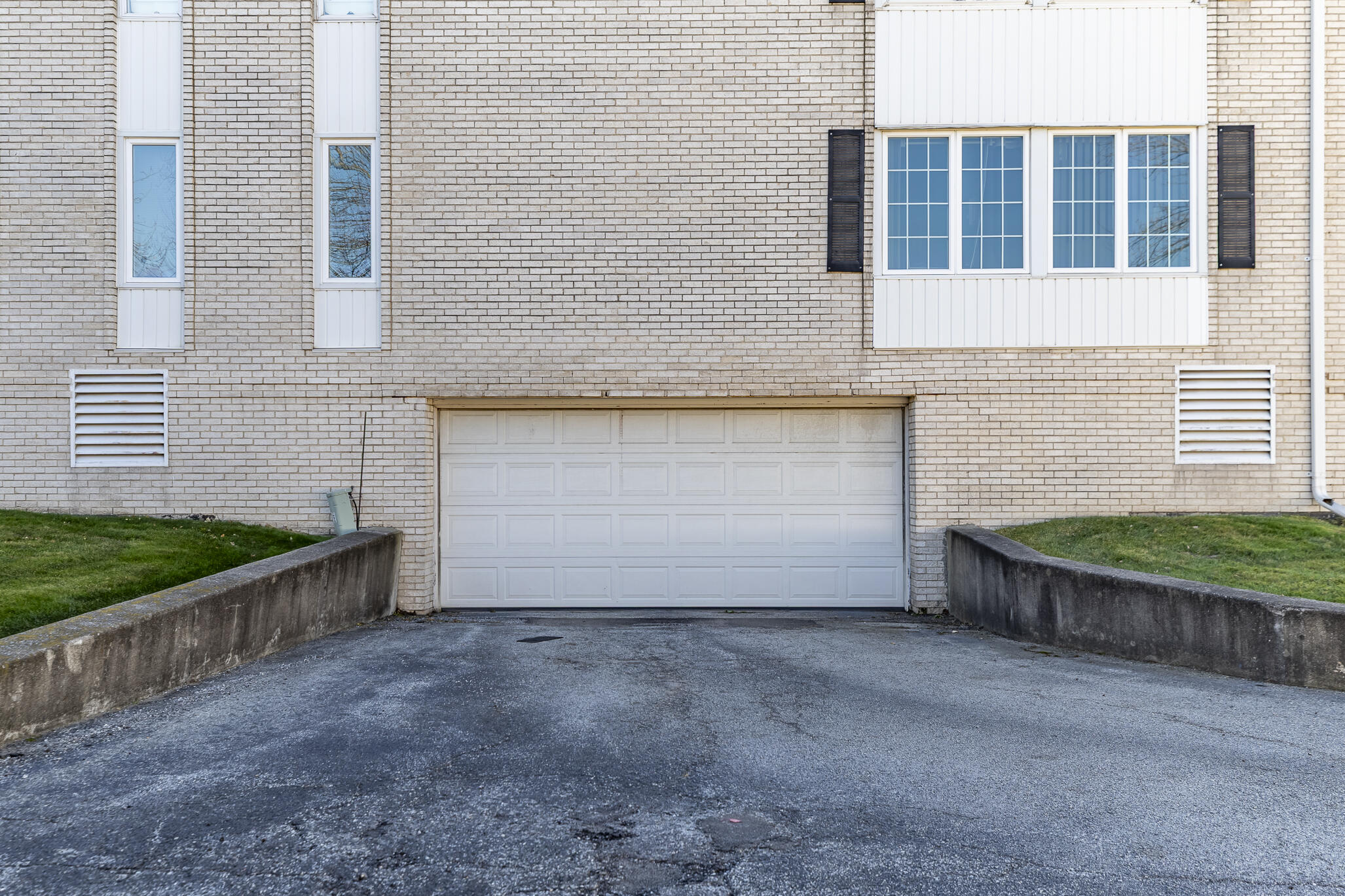 8750 Harrison Avenue, Unit 211 Munster, IN 46321 - Photo 36 of 36 2054x1369