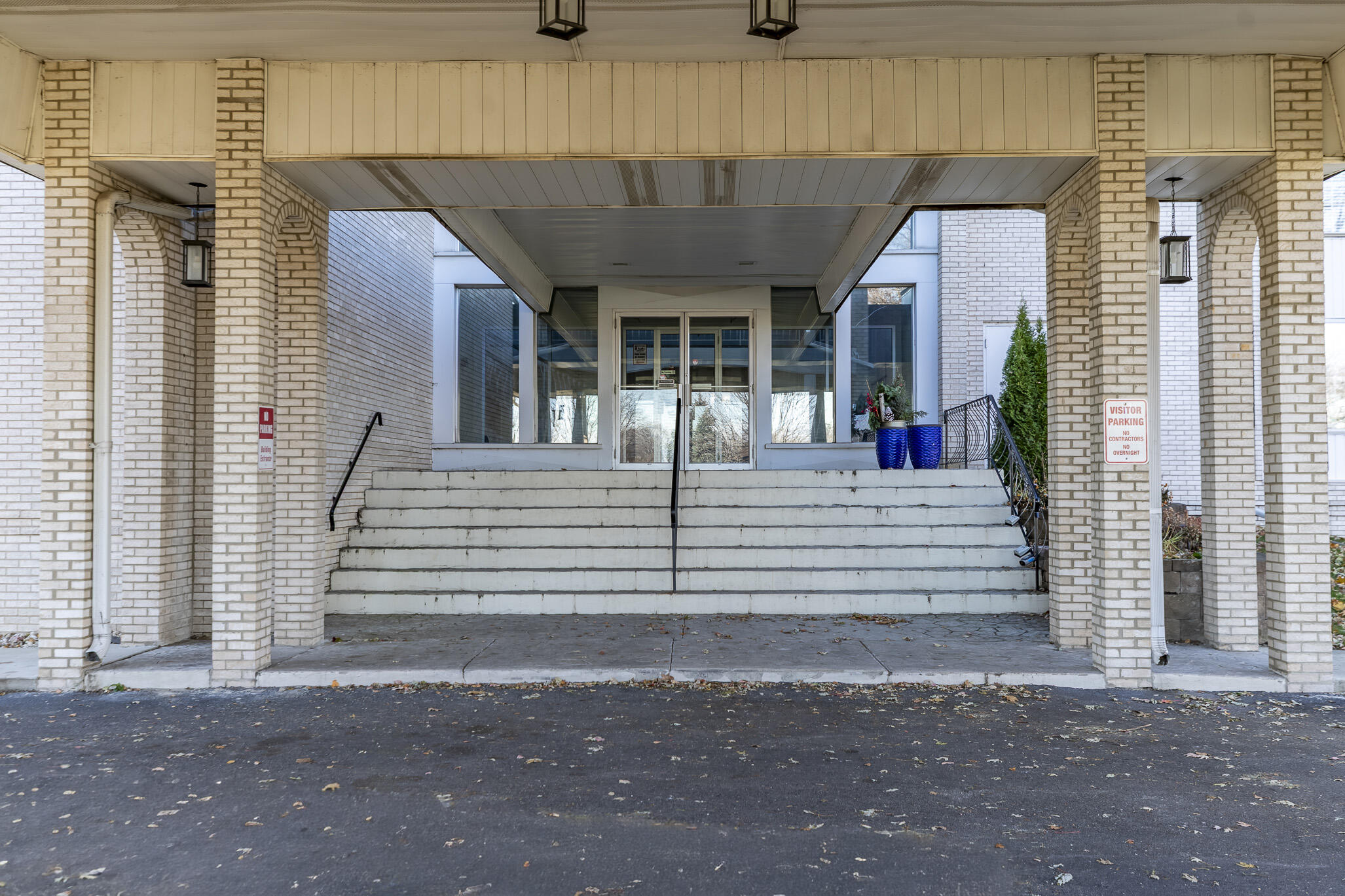 8750 Harrison Avenue, Unit 211 Munster, IN 46321 - Photo 5 of 36 2054x1369