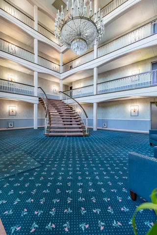 $211,999 | 8750 Harrison Avenue, Unit 211, Munster, IN 46321