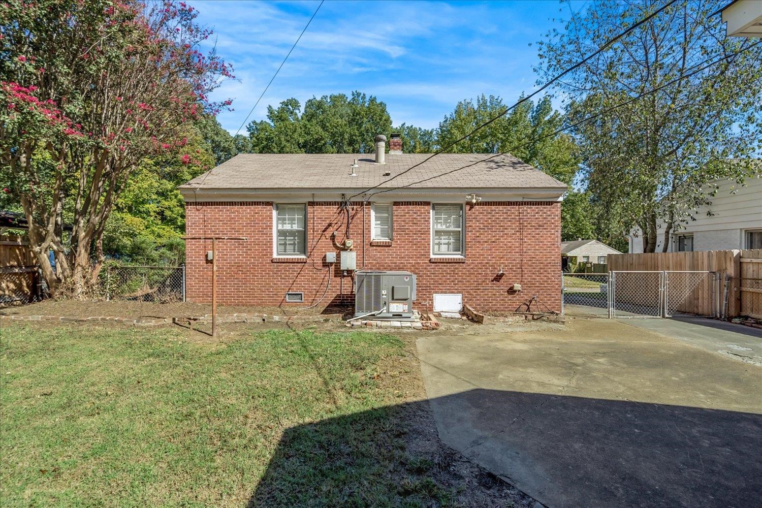 465 Grahamwood Drive Memphis, TN 38122 - Photo 28 of 35 Gallery Image 28