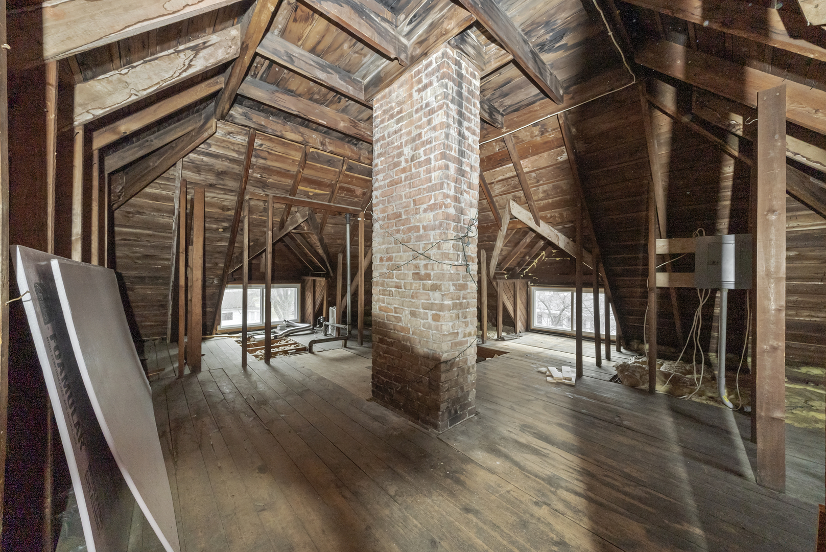 516 Catherine Street Ottawa, IL 61350 - Photo 28 of 38 a view of a porch with wooden floor and stairs