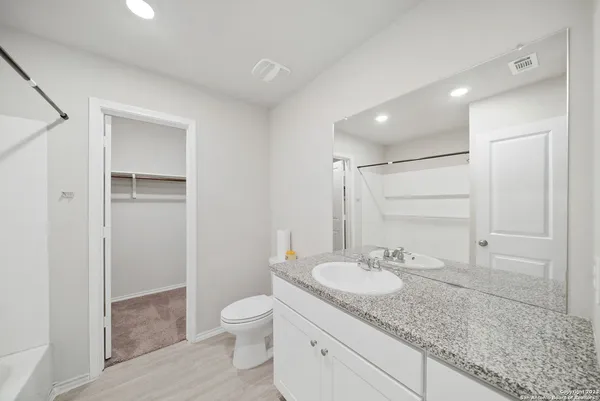 $1,975 | 10135 Braun Cloud, San Antonio, TX 78254