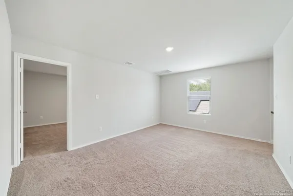 $1,975 | 10135 Braun Cloud, San Antonio, TX 78254