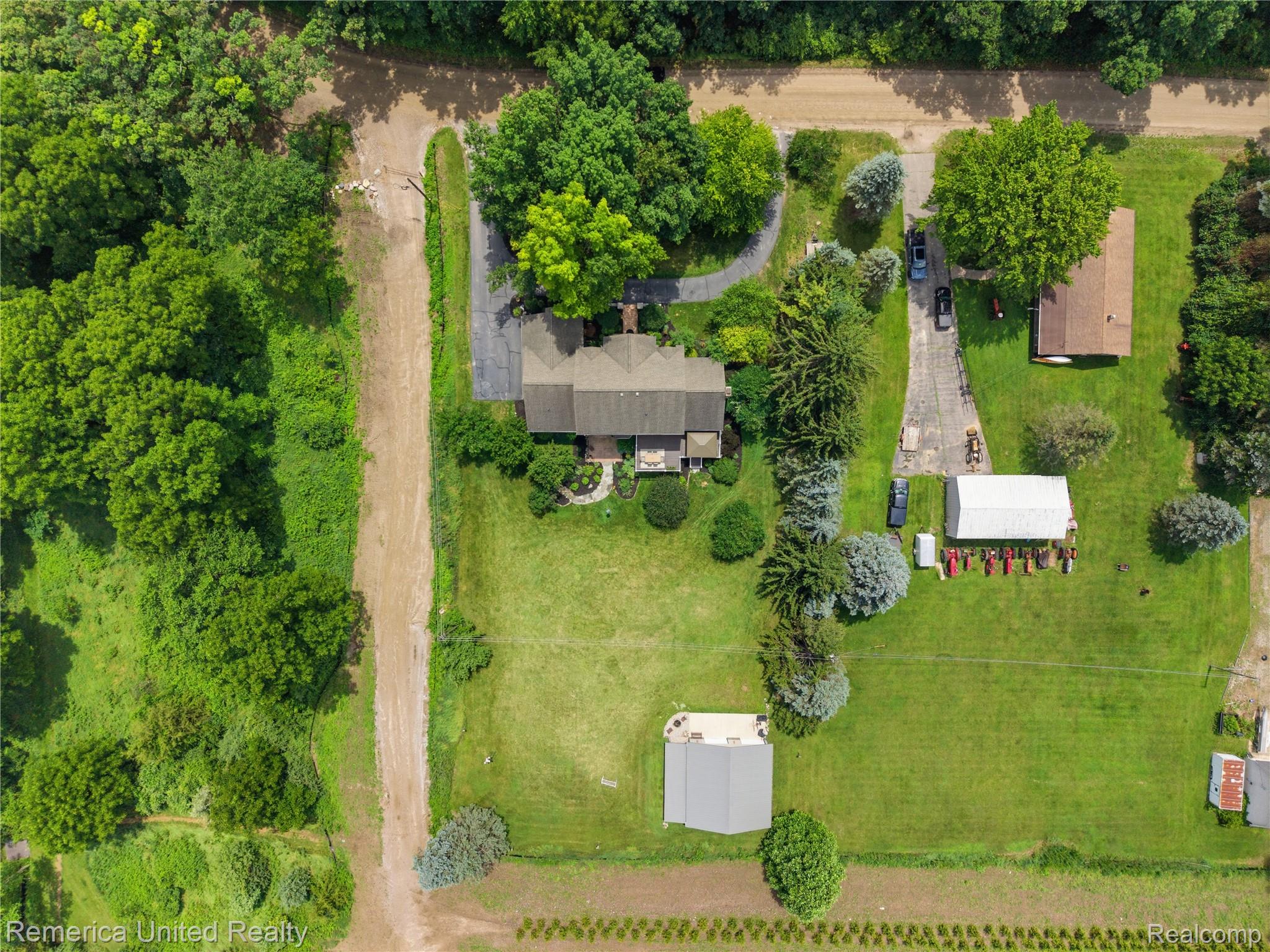 12825 Larkins Road Brighton, MI 48114 - Photo 75 of 79 IMG_3280.JPG