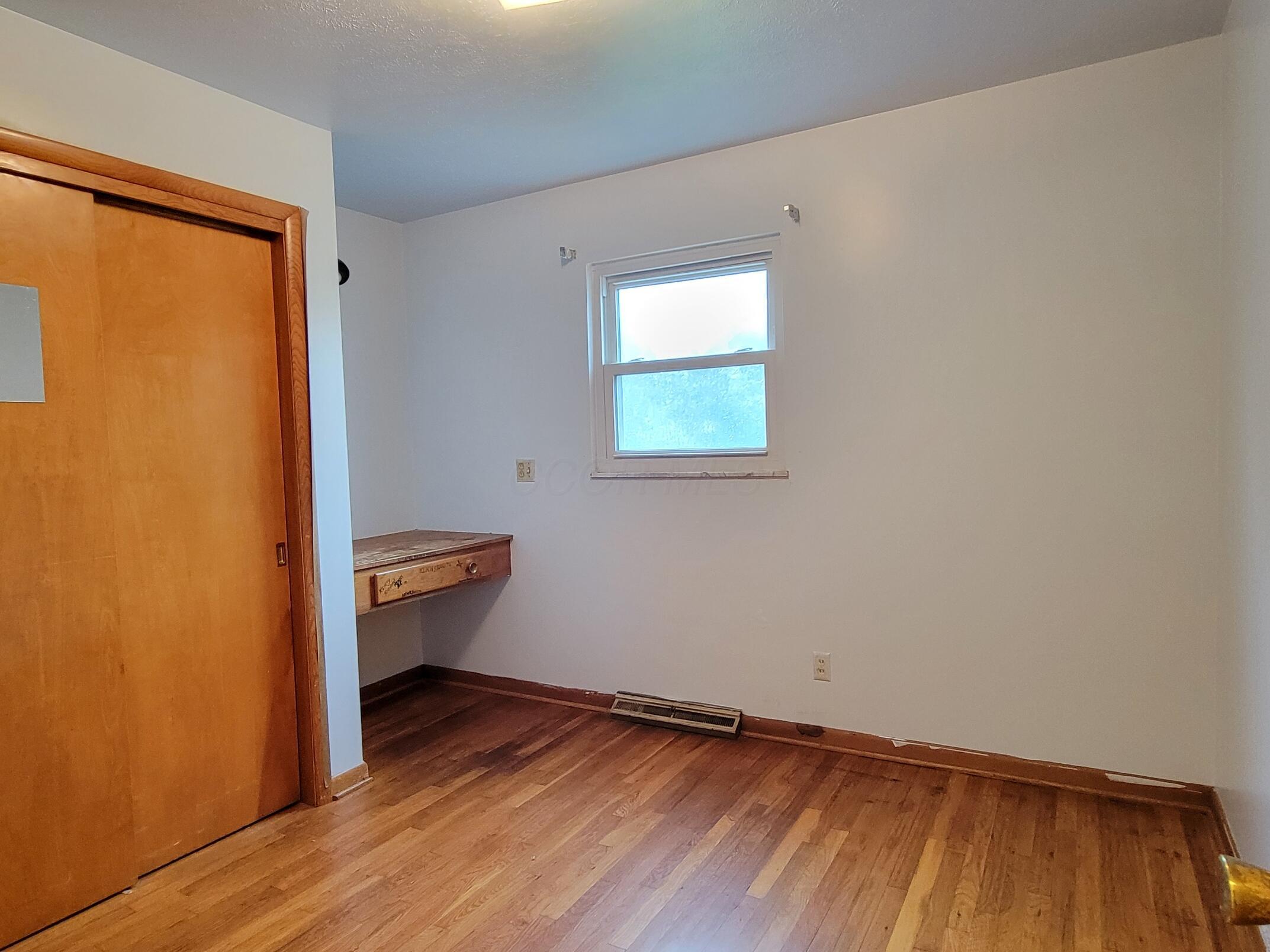 1588 Bostwick Road Columbus, OH 43227 - Photo 9 of 18 20250626_141709