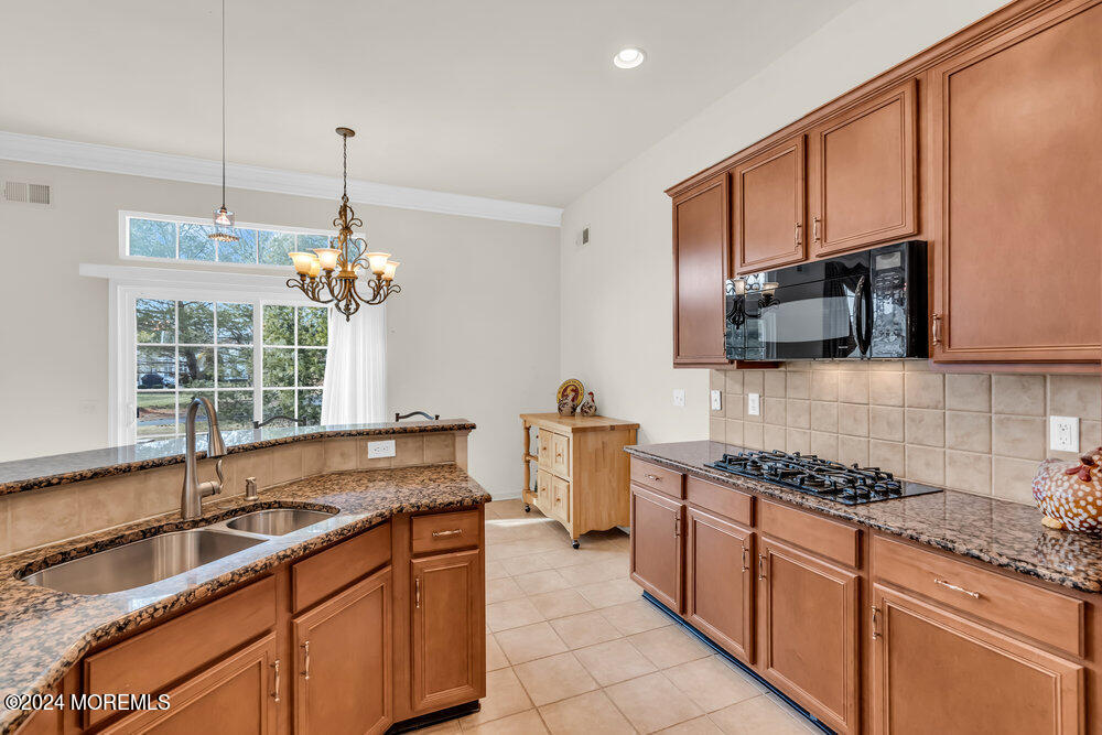 42 Bay Hill Road Jackson, NJ 08527 - Photo 17 of 54 027_dsc02440