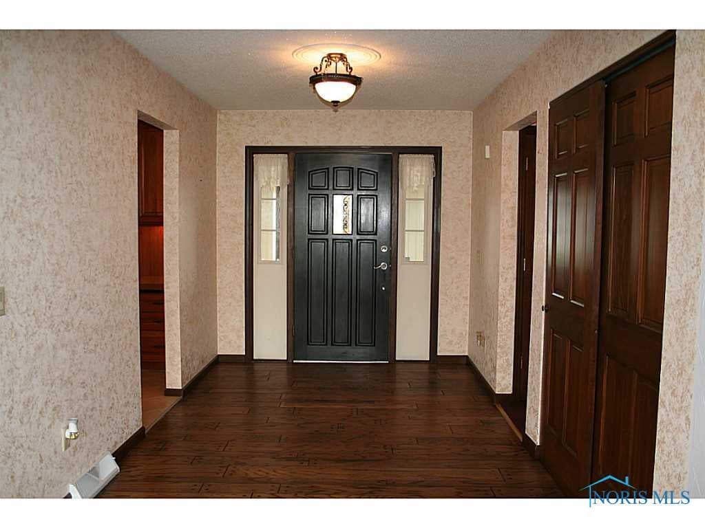 820 North Stadium Road Oregon, OH 43616 - Photo 11 of 20 Gallery Image 11