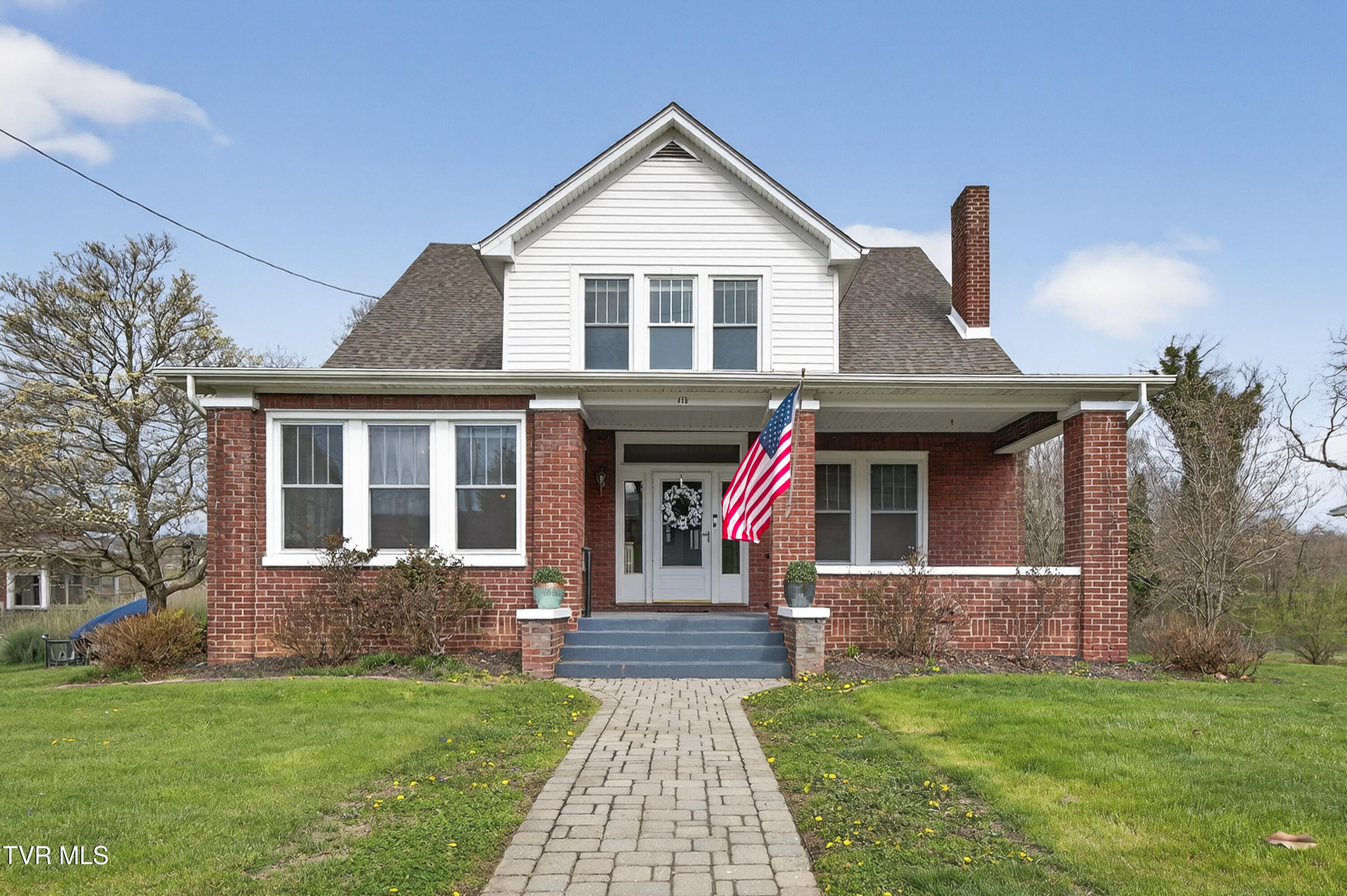 415-E-Main-St-Marion-VA Cynthia-Routon