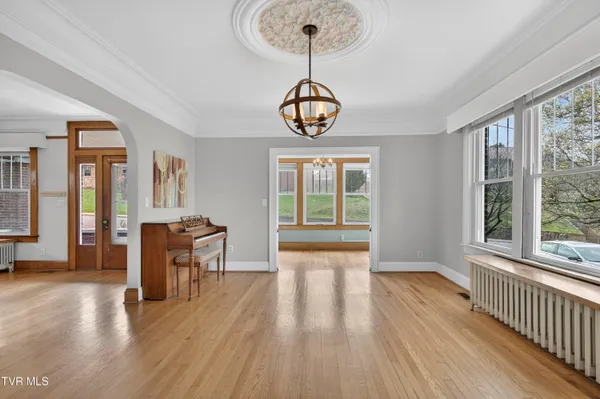 $331,300 | 415 East Main Street, Marion, VA 24354