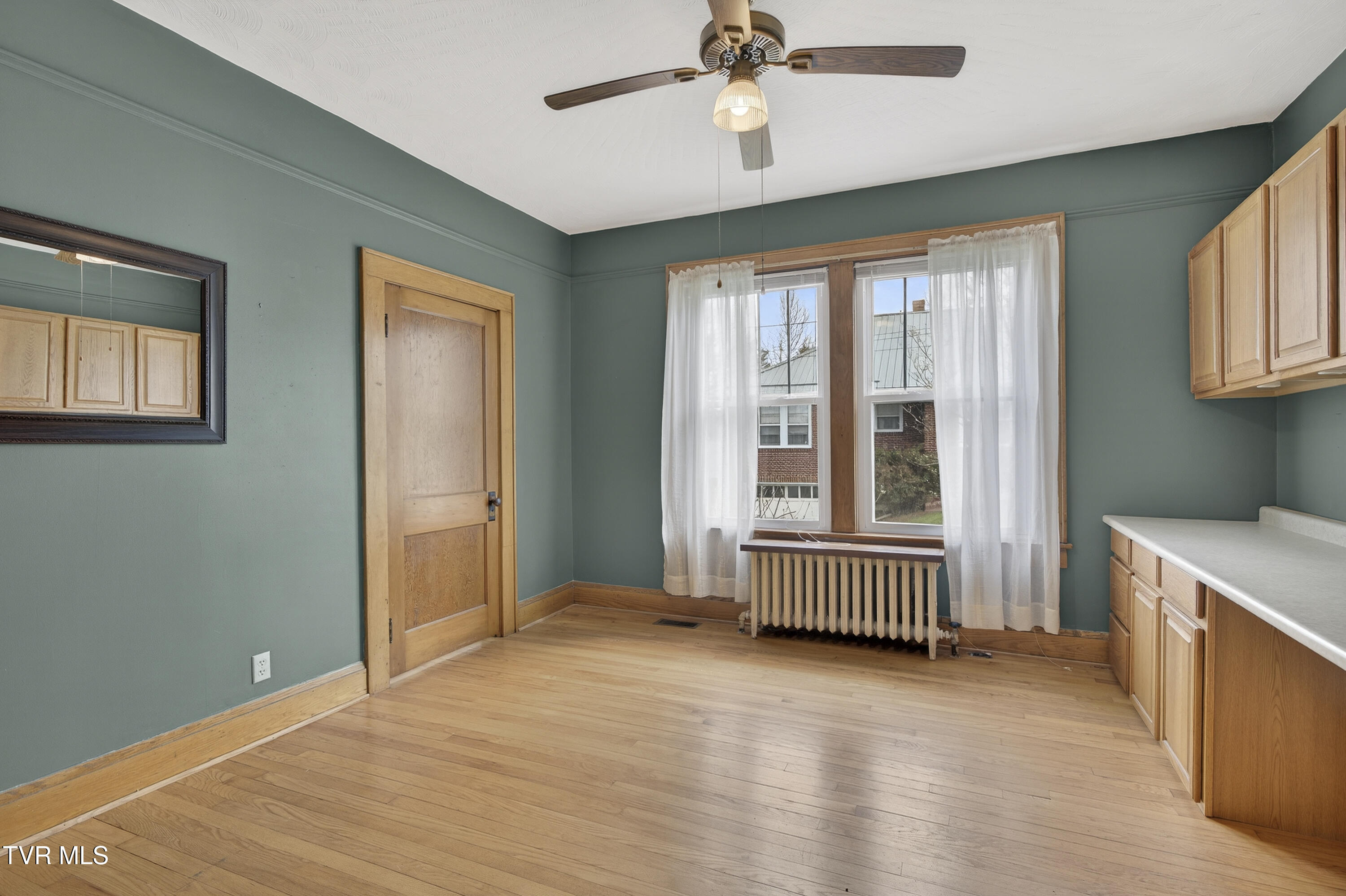 415 East Main Street Marion, VA 24354 - Photo 21 of 57 415-E-Main-St-Marion-Va Cynthia-Routon-3