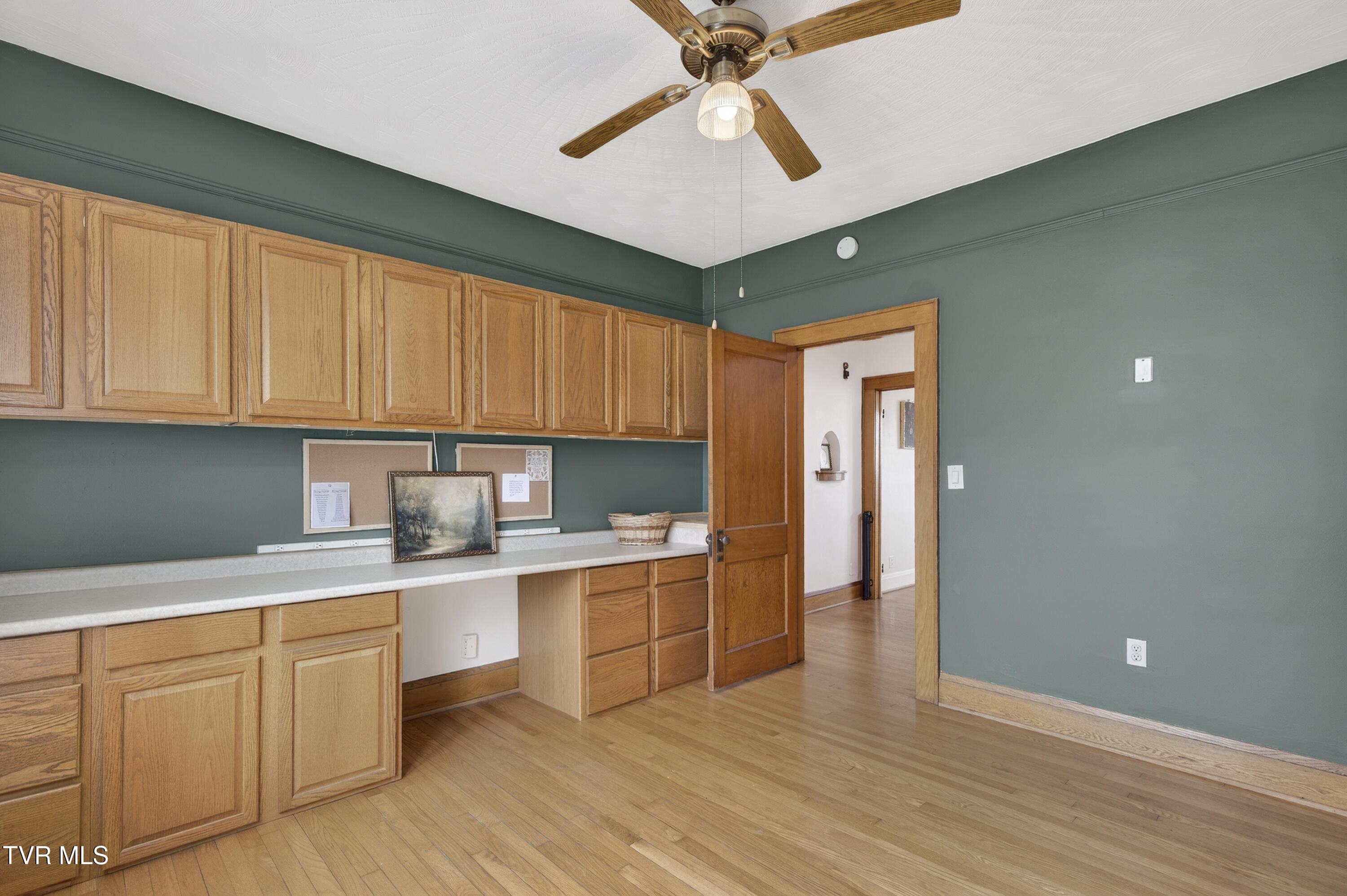 415 East Main Street Marion, VA 24354 - Photo 22 of 57 415-E-Main-St-Marion-Va Cynthia-Routon-3
