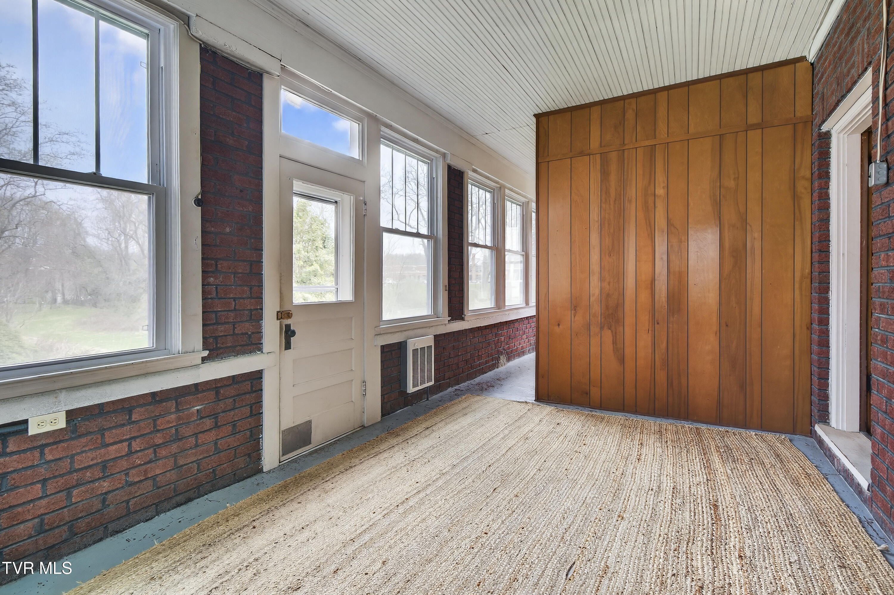 415 East Main Street Marion, VA 24354 - Photo 30 of 57 415-E-Main-St-Marion-Va Cynthia-Routon-5
