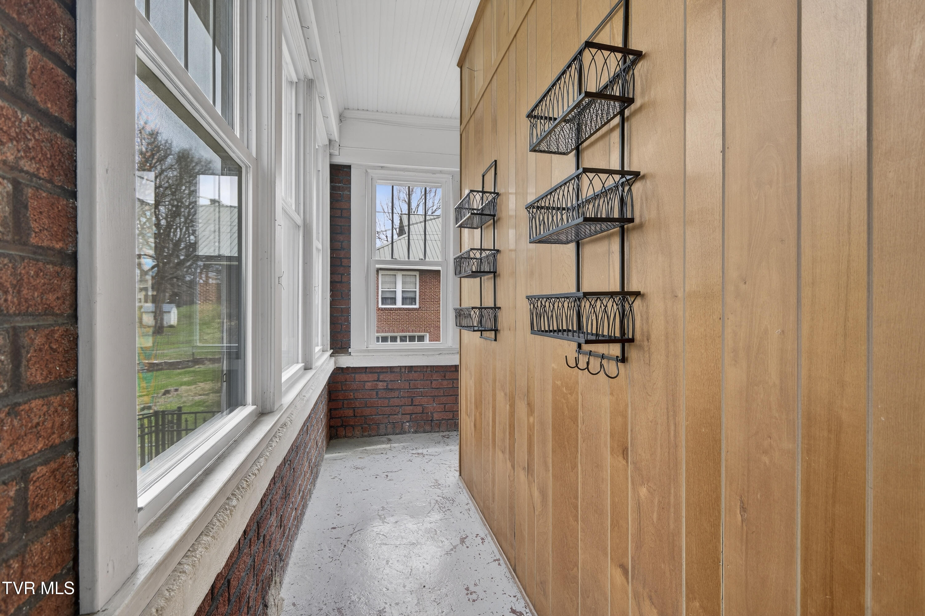 415 East Main Street Marion, VA 24354 - Photo 31 of 57 415-E-Main-St-Marion-Va Cynthia-Routon-5