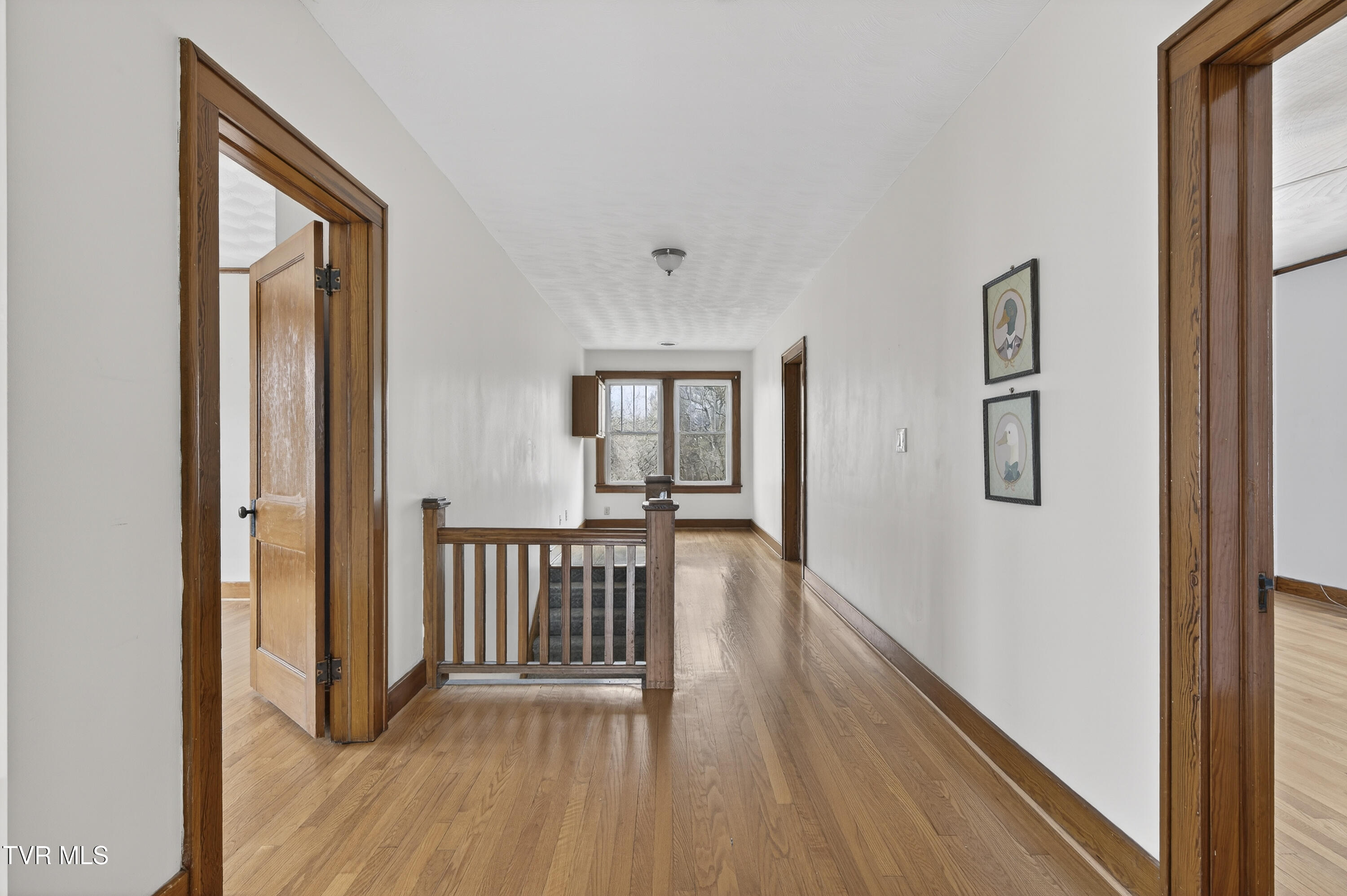 415 East Main Street Marion, VA 24354 - Photo 32 of 57 415-E-Main-St-Marion-Va Cynthia-Routon-4