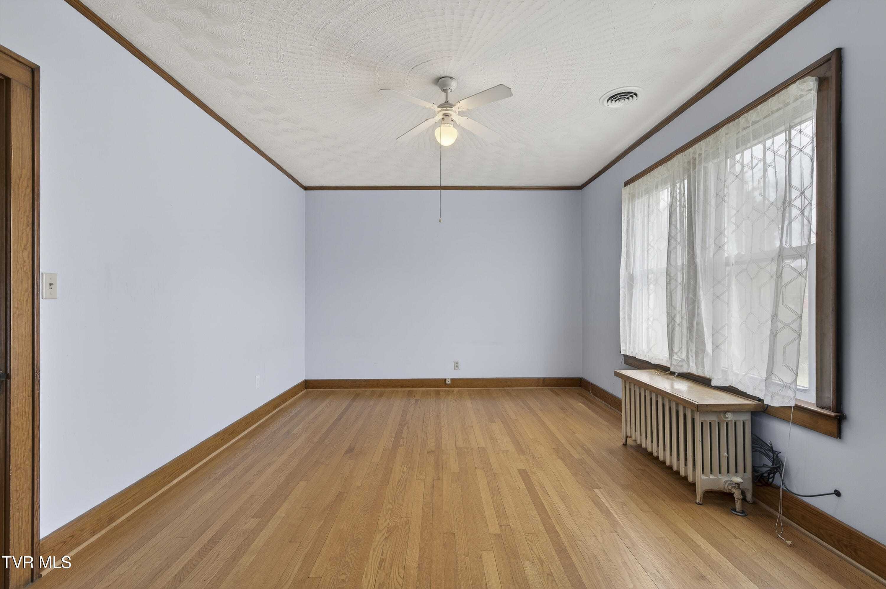 415 East Main Street Marion, VA 24354 - Photo 41 of 57 415-E-Main-St-Marion-Va Cynthia-Routon-4