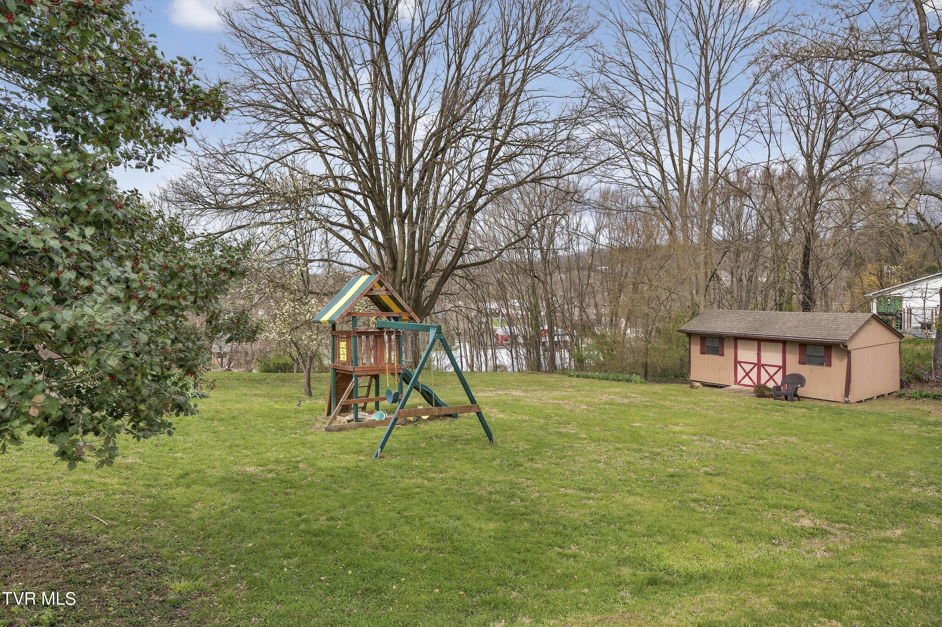 415 East Main Street Marion, VA 24354 - Photo 49 of 57 415-E-Main-St-Marion-Va Cynthia-Routon-7