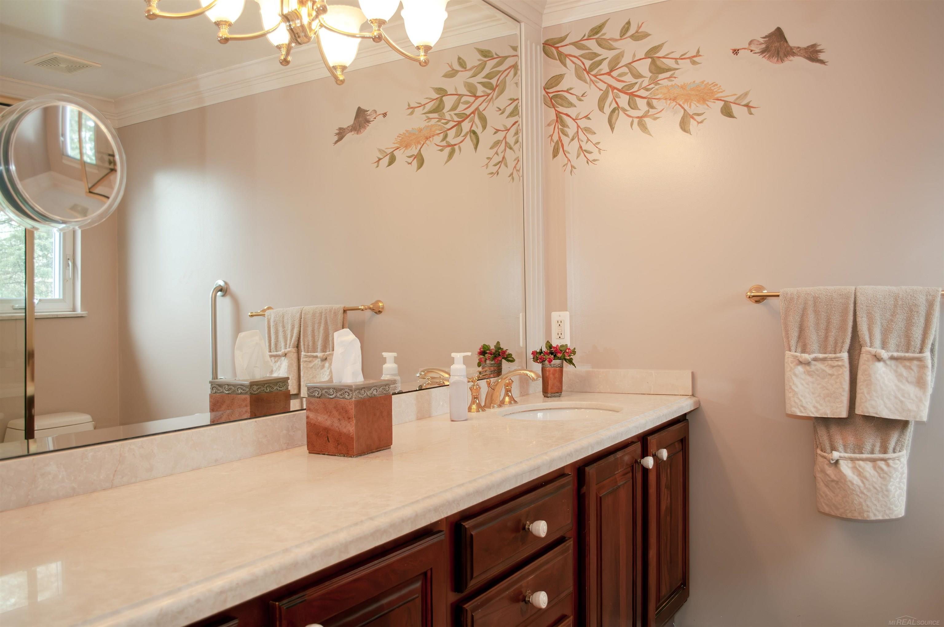 1010 Canterbury Road Grosse Pointe Woods, MI 48236 - Photo 44 of 65