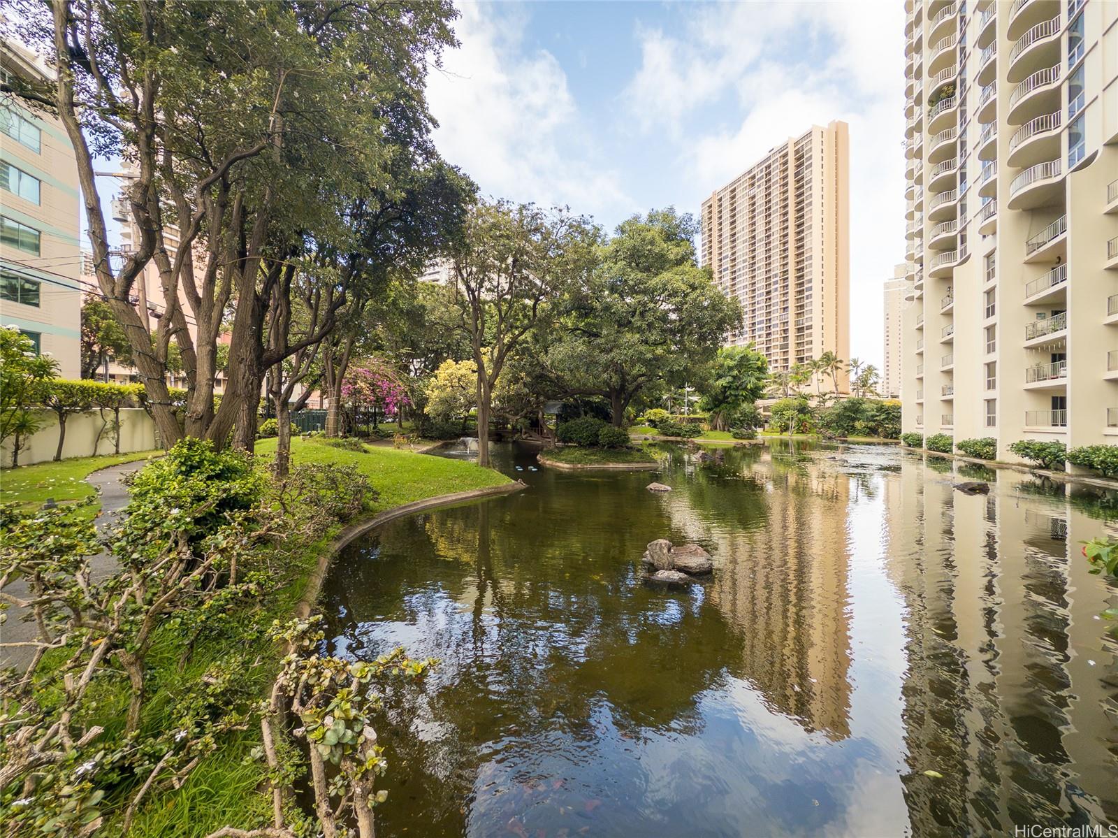 469 Ena Road, Unit 2301 Honolulu, HI 96815 - Photo 13 of 18