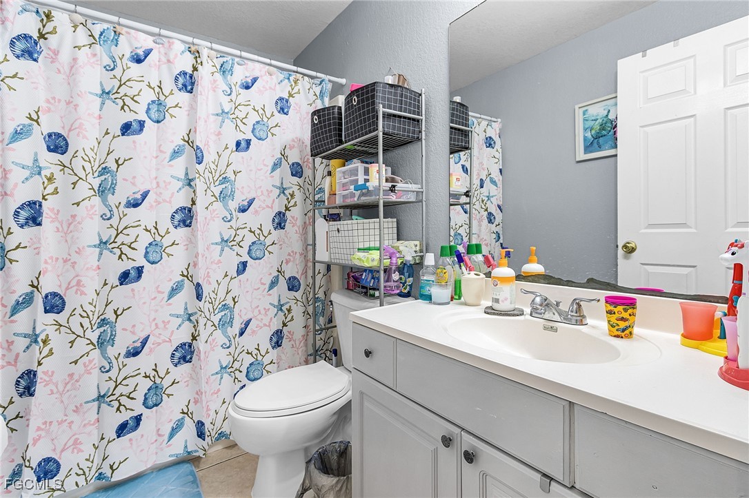 4411 22nd Street Southwest Lehigh Acres, FL 33973 - Photo 8 of 23