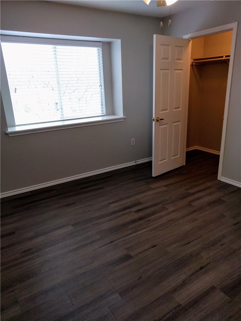 1121 Terry Drive, Unit B Austin, TX 78721 - Photo 19 of 26