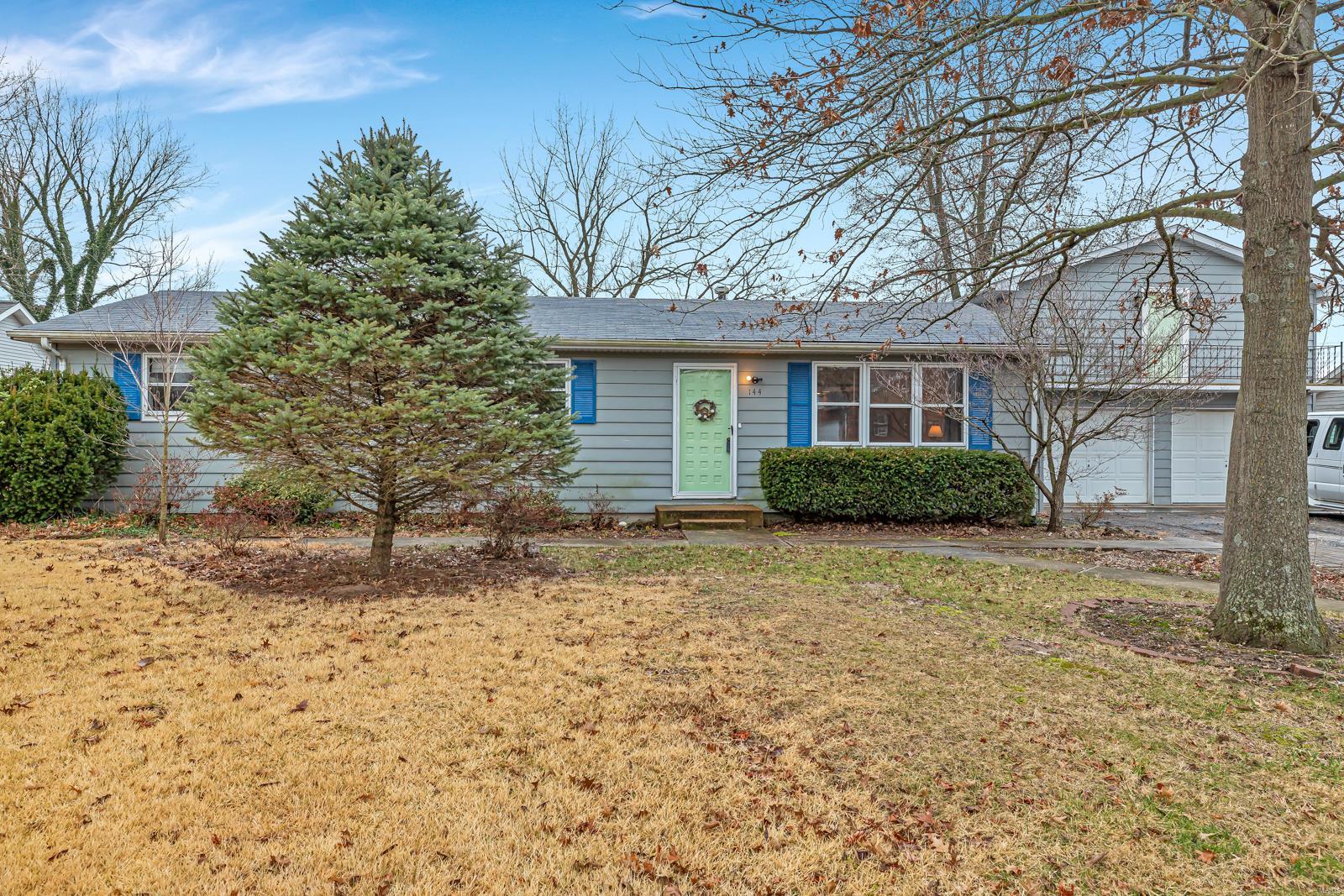 144 Gall Road Columbia, IL 62236 - Photo 1 of 35 Gallery Image 1