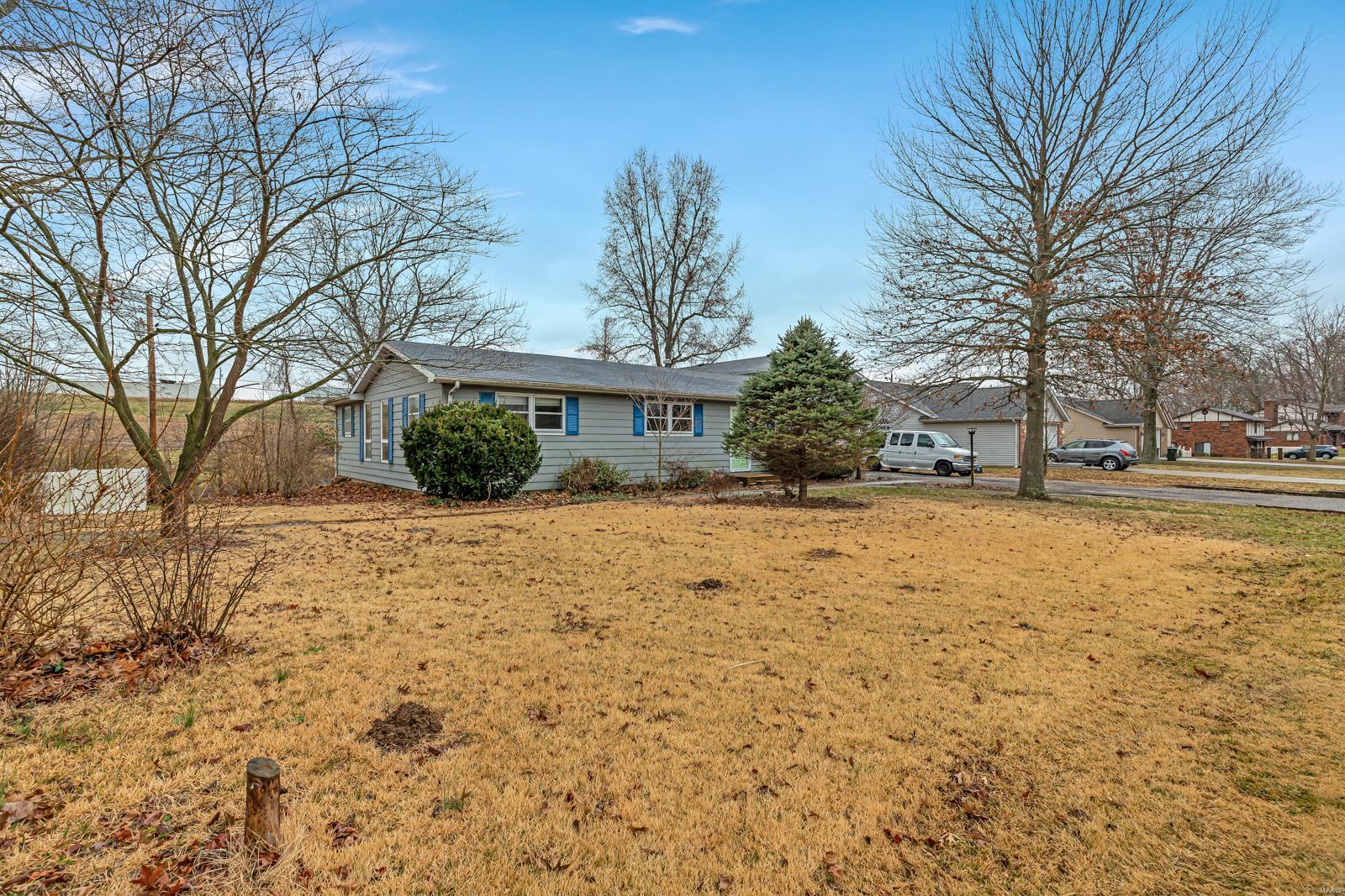 144 Gall Road Columbia, IL 62236 - Photo 29 of 35 Gallery Image 29