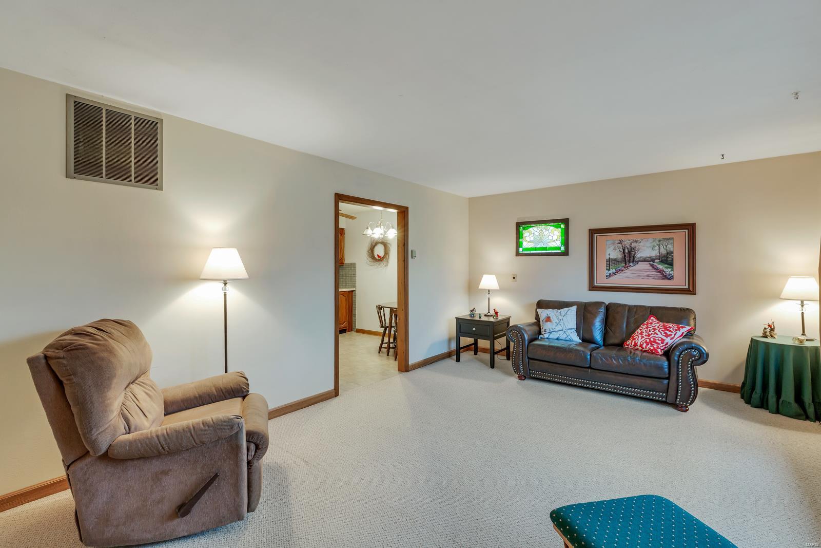 144 Gall Road Columbia, IL 62236 - Photo 4 of 35 Gallery Image 4