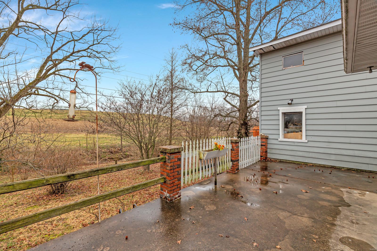 144 Gall Road Columbia, IL 62236 - Photo 31 of 35 Gallery Image 31