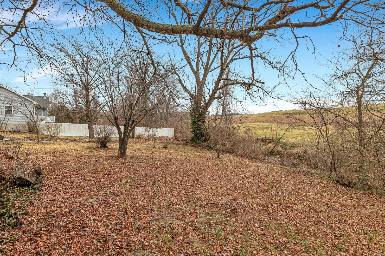 144 Gall Road Columbia, IL 62236 - Photo 34 of 35 Gallery Image 34