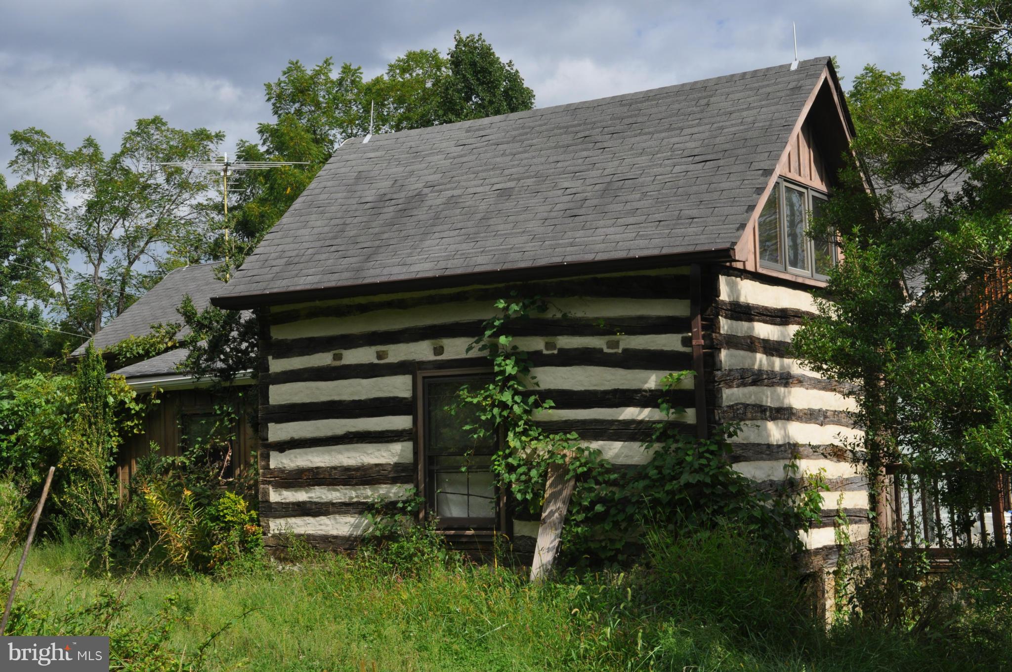 10491 Moreland Road Delaplane, VA 20144 - Photo 4 of 10 Exterior (General)