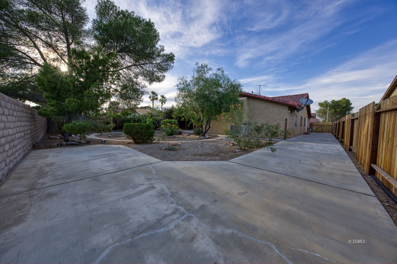 1113 West Evelyn Court Ridgecrest, CA 93555 - Photo 41 of 44