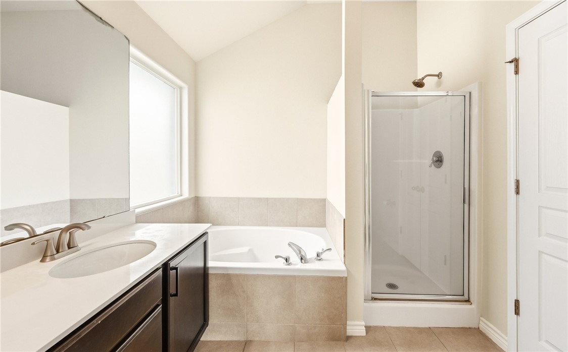 2211 Mangrove Drive Portland, TX 78374 - Photo 5 of 11