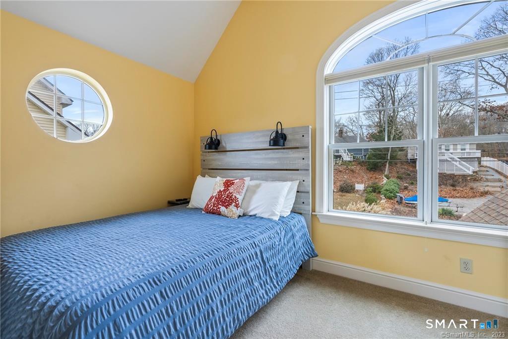 33 Marshfield Road East Lyme, CT 06357 - Photo 19 of 37 Gallery Image 19