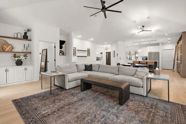 $1,299,900 | 5200 Malibu Drive, Edina, MN 55436