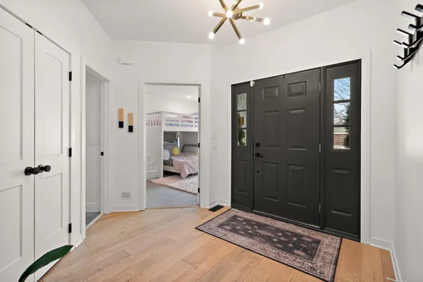 $1,299,900 | 5200 Malibu Drive, Edina, MN 55436