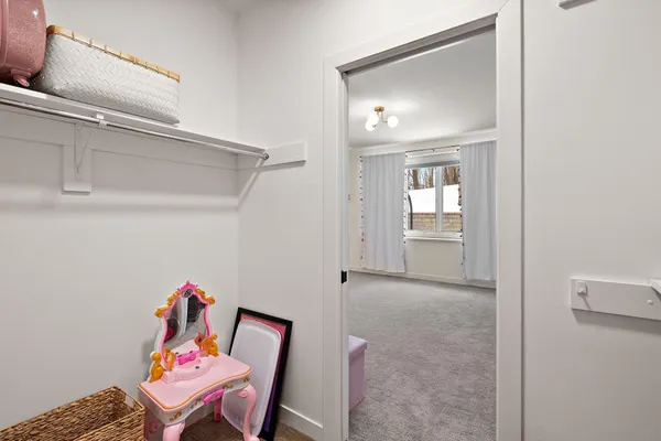 $1,299,900 | 5200 Malibu Drive, Edina, MN 55436