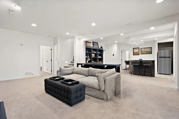 $1,299,900 | 5200 Malibu Drive, Edina, MN 55436