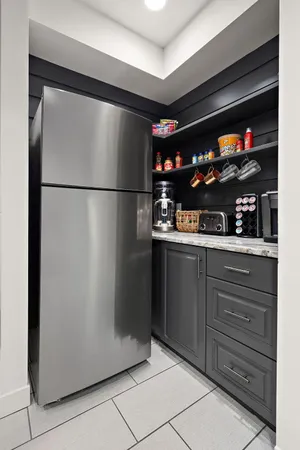 $1,299,900 | 5200 Malibu Drive, Edina, MN 55436