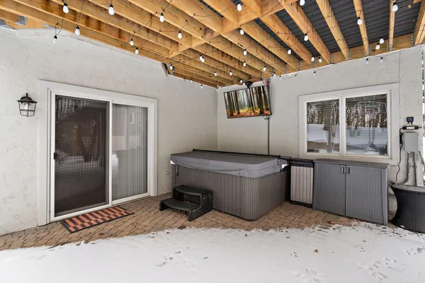 $1,299,900 | 5200 Malibu Drive, Edina, MN 55436