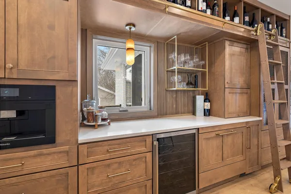 $1,299,900 | 5200 Malibu Drive, Edina, MN 55436