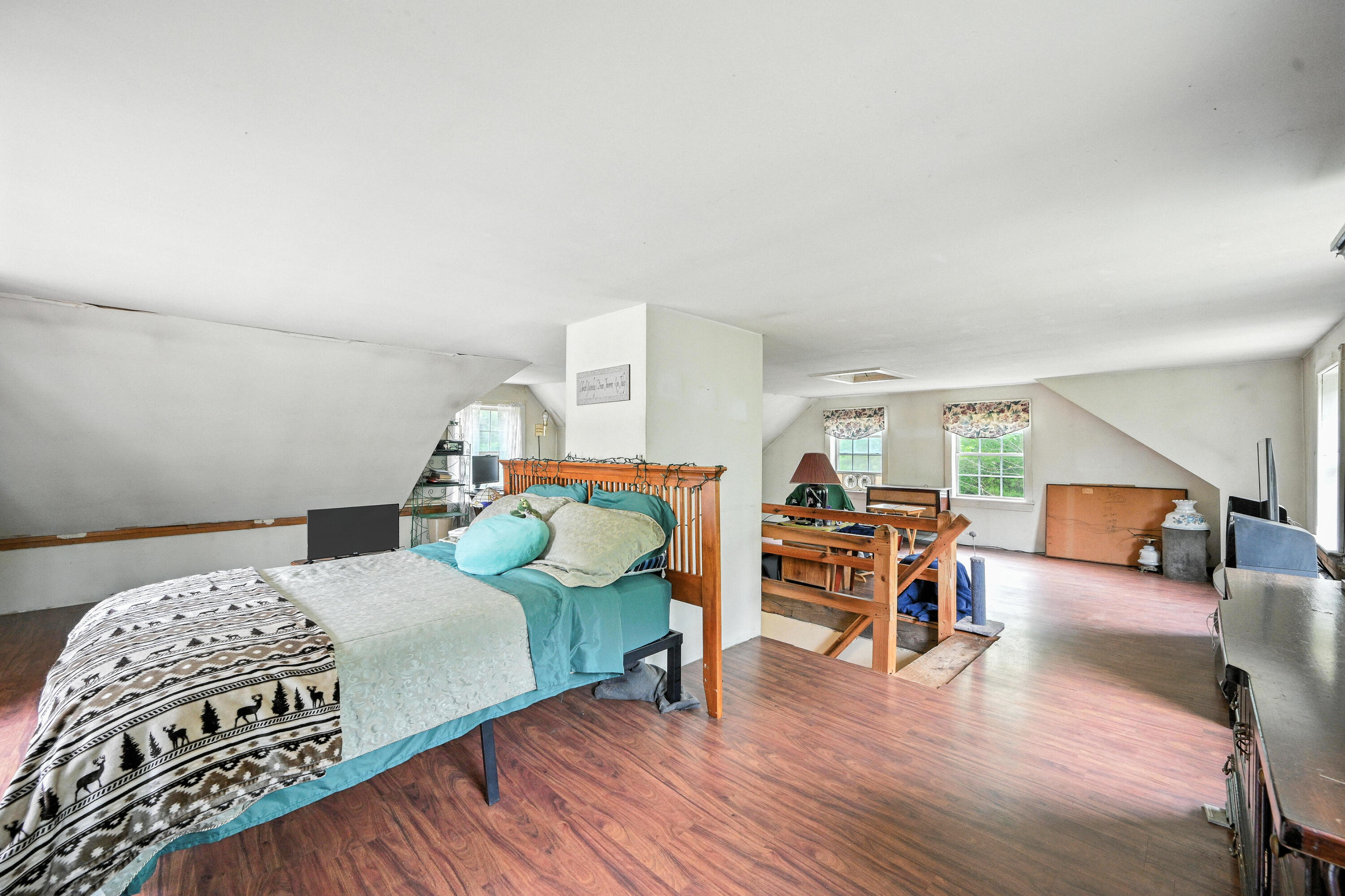 208 Benson Road Manchester, ME 04351 - Photo 43 of 45 110037gr-136