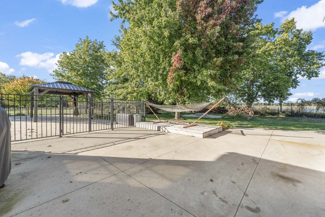 9307 Daniel Lane Spring Grove, IL 60081 - Photo 62 of 70 a view of a house with backyard and tree