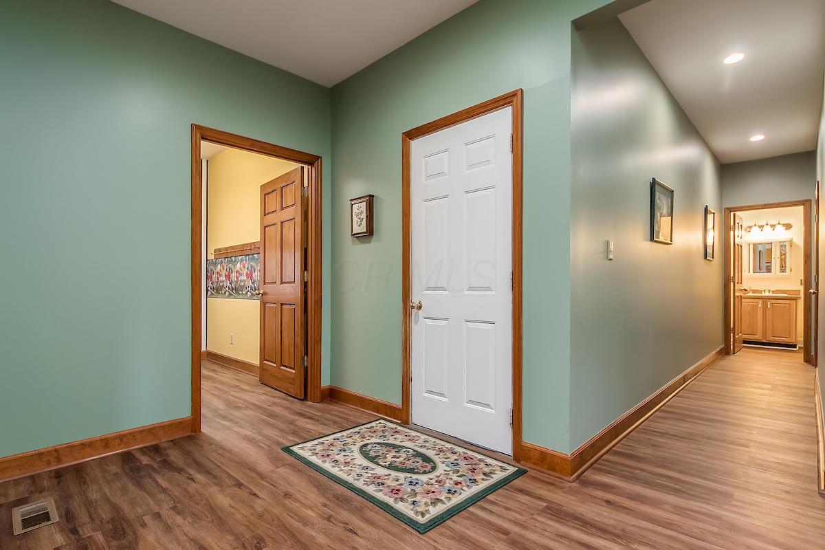 3935 Rome Corners Road Galena, OH 43021 - Photo 18 of 35 Gallery Image 18