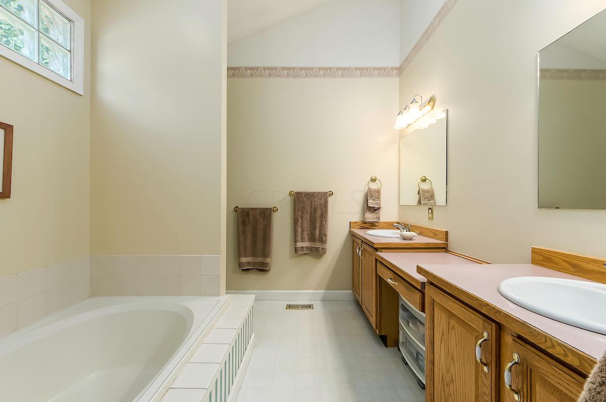 3935 Rome Corners Road Galena, OH 43021 - Photo 22 of 35 Gallery Image 22