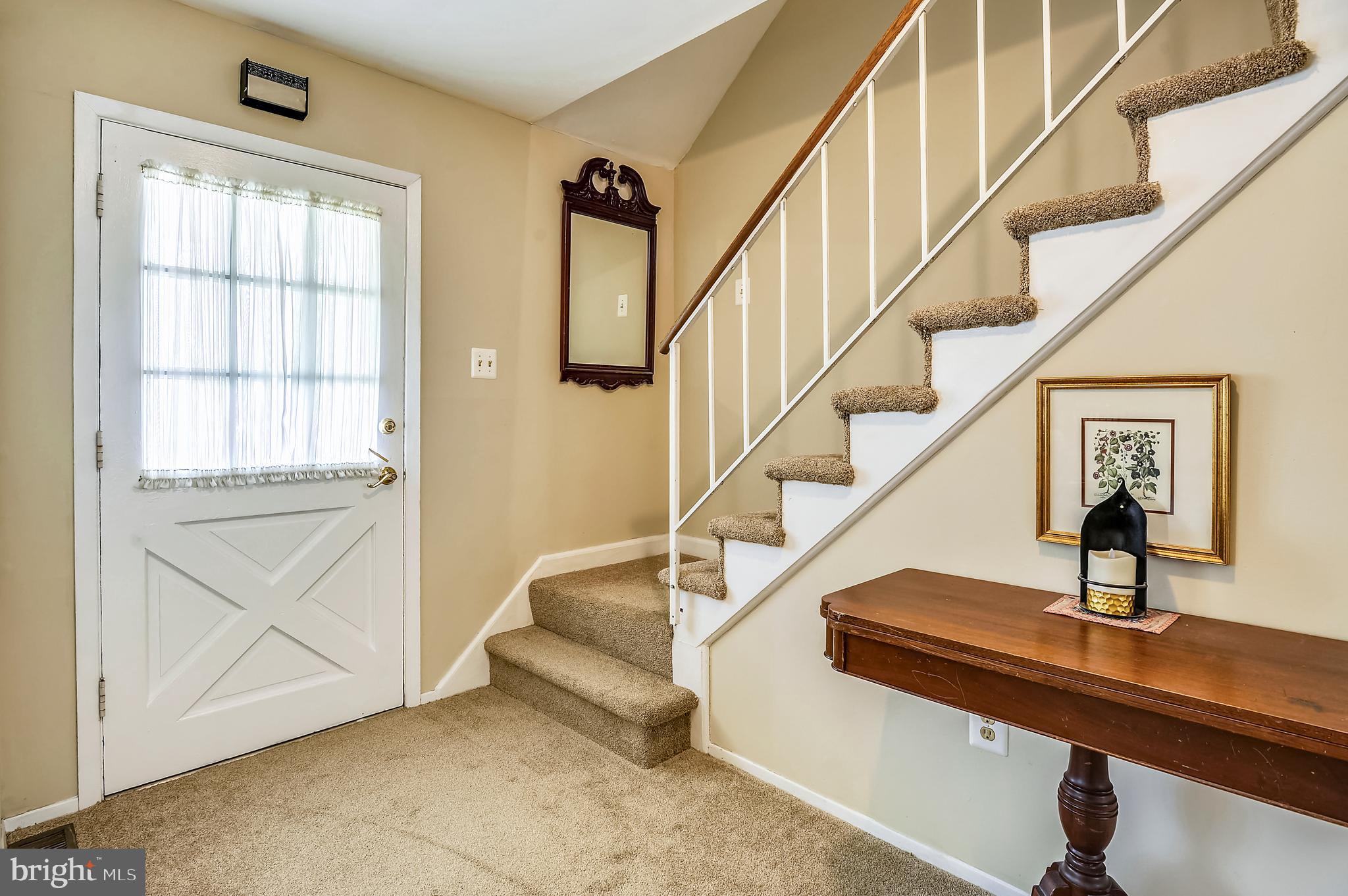 8779 Oxwell Lane Laurel, MD 20708 - Photo 10 of 40 Welcome home!
