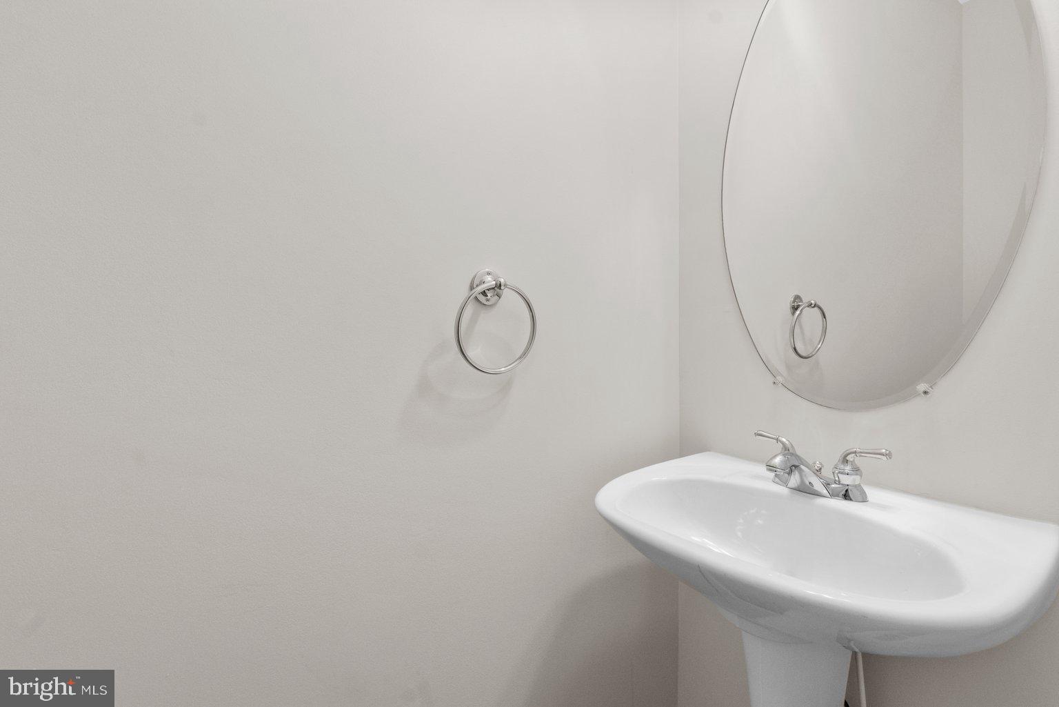 9711 Biggs Road Middle River, MD 21220 - Photo 8 of 48