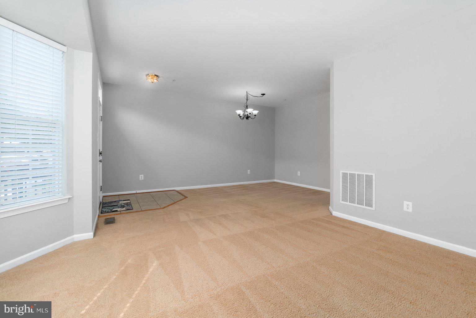 9711 Biggs Road Middle River, MD 21220 - Photo 9 of 48