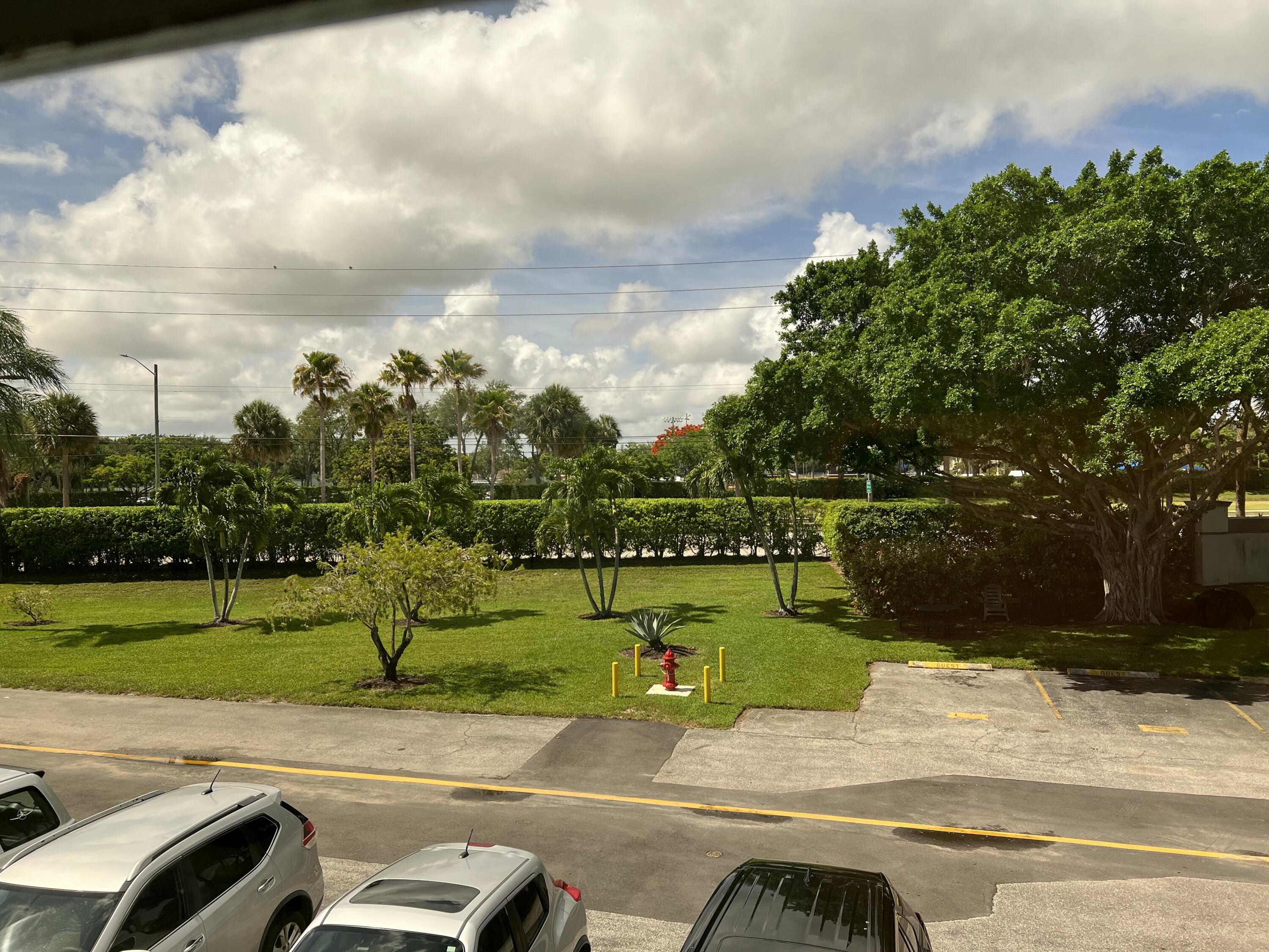 267 Flanders F Delray Beach, FL 33484 - Photo 8 of 8 IMG_0627