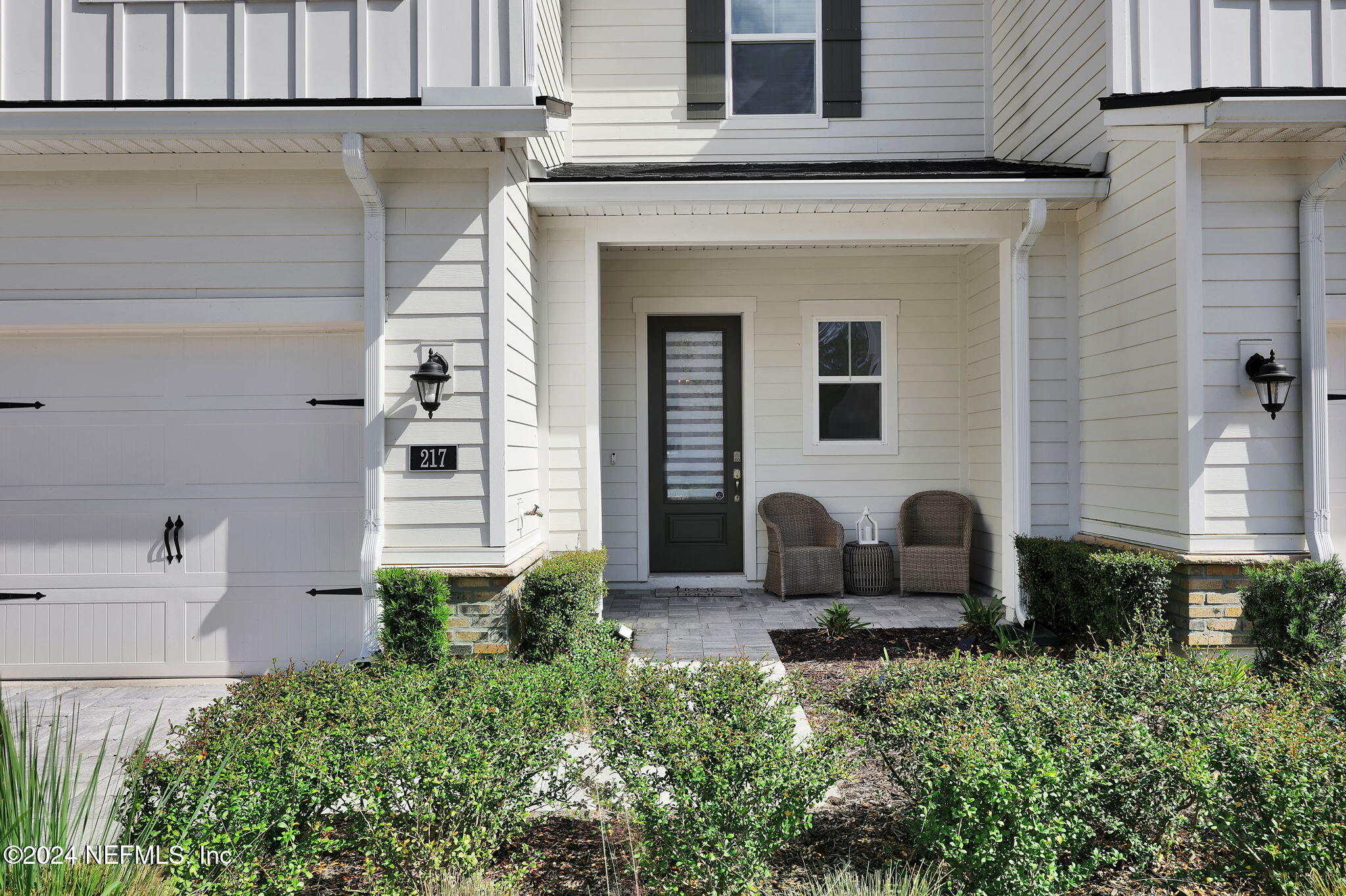 217 Liberty Bell Road Ponte Vedra, FL 32081 - Photo 2 of 50 a front view of a house with sitting area